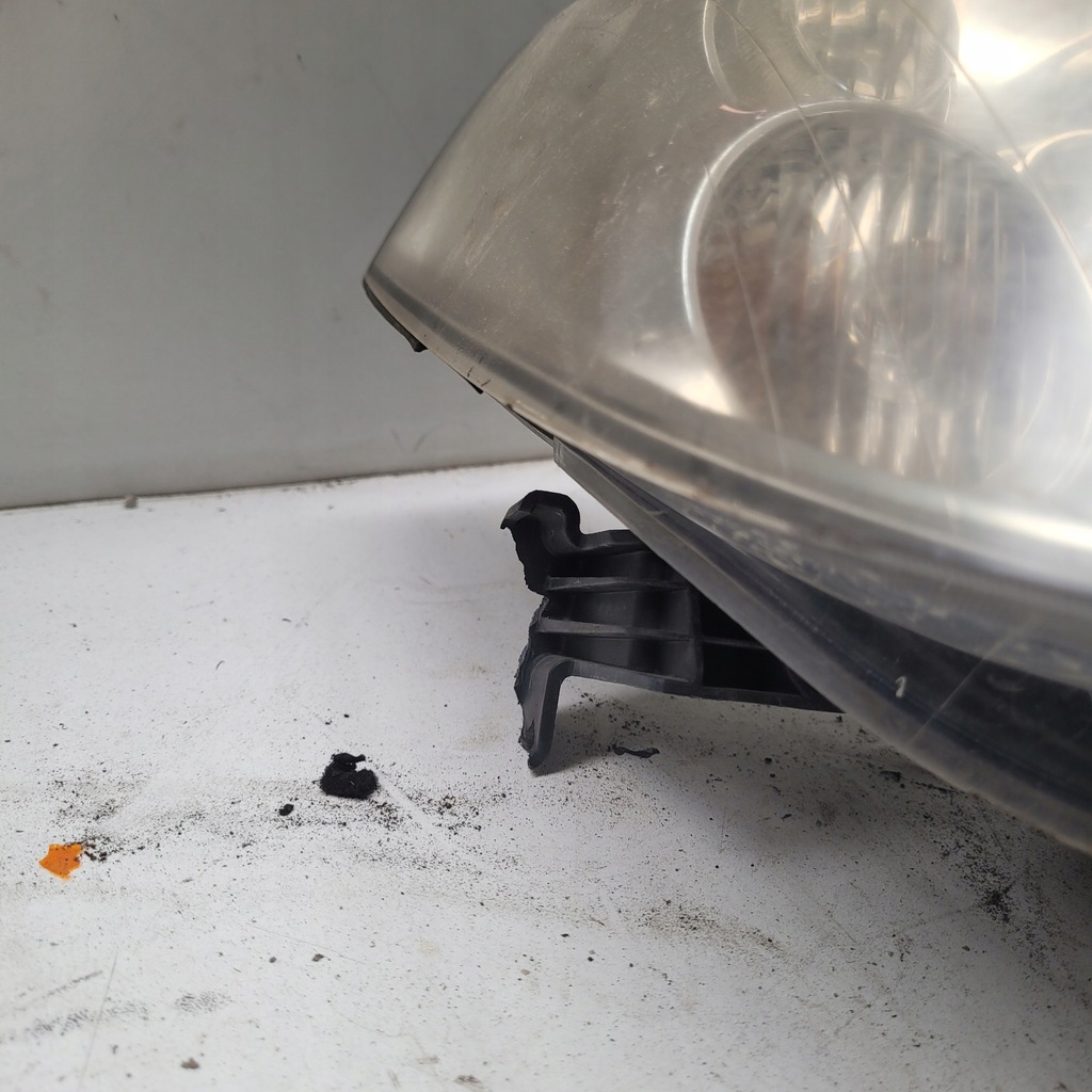 фото №5, Лампа передняя перед правая primera p12