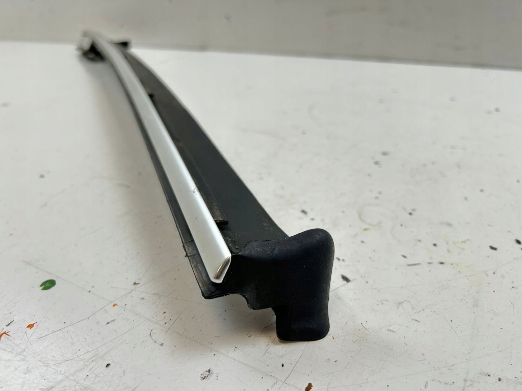 фото №6, Bmw 3 e92 e93 молдинг скло задній 7119097