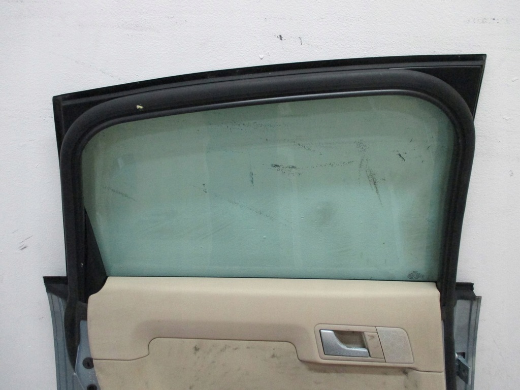 фото №7, Дверь левая задние audi a2 8z0