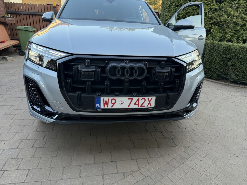 Фара левая matrix америка audi q7 4m рестайлинг  4m0941039f Оригинал