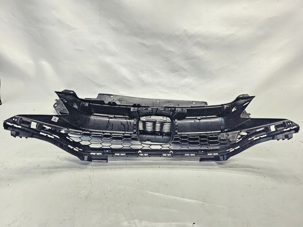 фото №12, Решётка средняя левая решётка радиатора бампера перед honda jazz iv lift 2017-2020