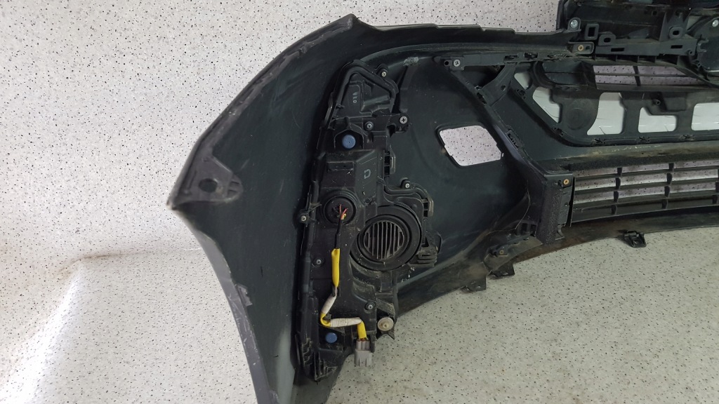 Toyota prius plus prime 2016 - бампер перед 3228 Оригінал