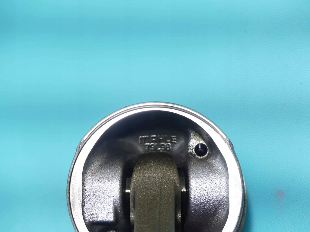 фото №7, Поршень шатун seat altea xl lift 1.6 tdi 105km