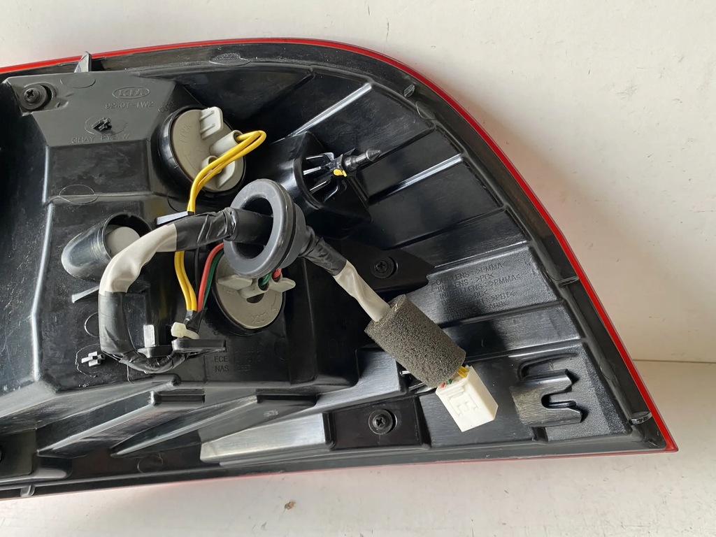 фото №13, Лампа задня na крила euro kia rio iii 3 2011-2017