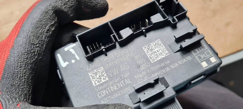 фото №7, Q7 4m ii модуль блок керування двері лівий задня 4m0959595g