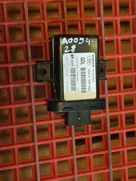 фото №1, Модуль світла volvo s80 ii as 63331999999 2.4l дизель 158kw 2012