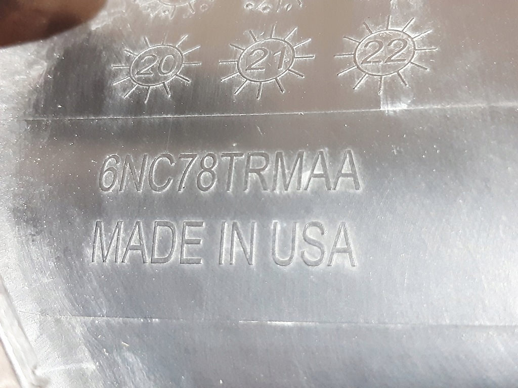 фото №7, Jeep wrangler jl противотуманная фара правый org