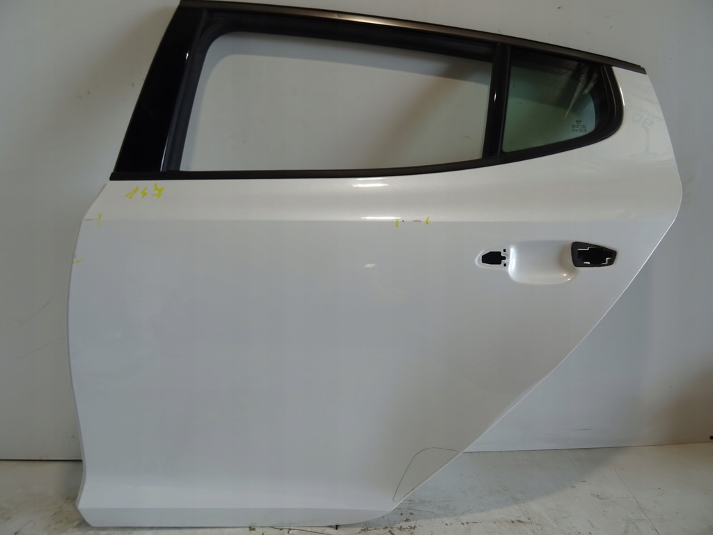 фото №4, Kia stinger gt левая задние дверь