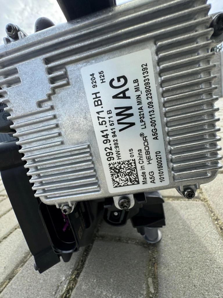 Porsche cayenne 9y нове ліхтарі  перед передні ліва правий full led matrix Доставка