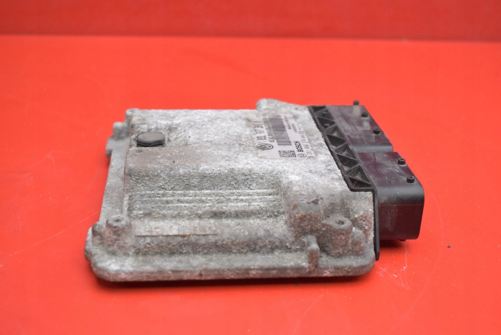 фото №5, Блок управления двигателя 03l907309n 0281016374 vw passat b7 2.0 tdi 170 km 10-15