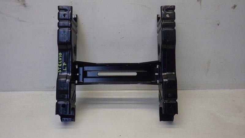 фото №1, Каркас сидіння лівий перед alfa romeo stelvio