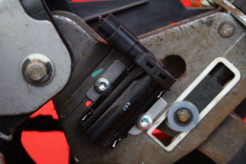 фото №9, Педаль педали комплект автоматическая коробка передач 04683921aj chrysler pacifica 1 i 3.5 v6 253 km