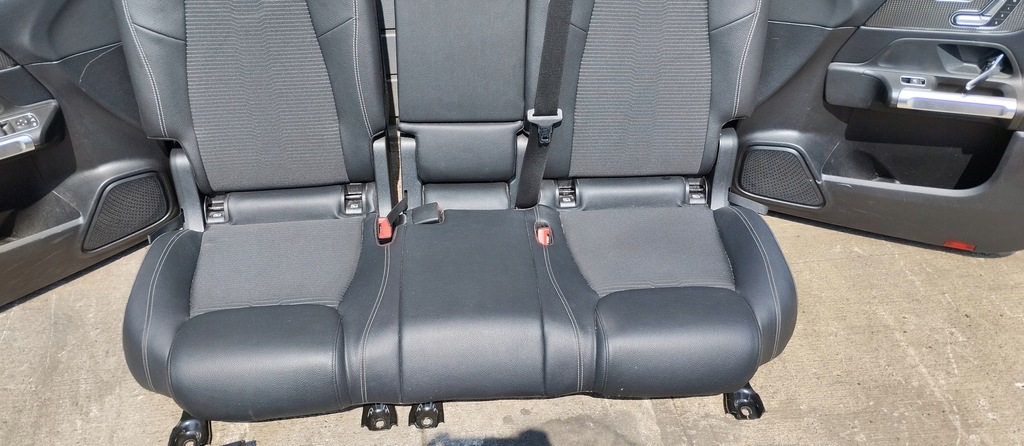 фото №6, Сиденья заднее сиденье mercedes glb w247 x247 комплект eu подогрев