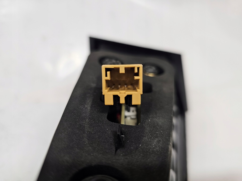 фото №14, Skoda enyaq iv 22r лампа левая задняя задняя 5lg945307b