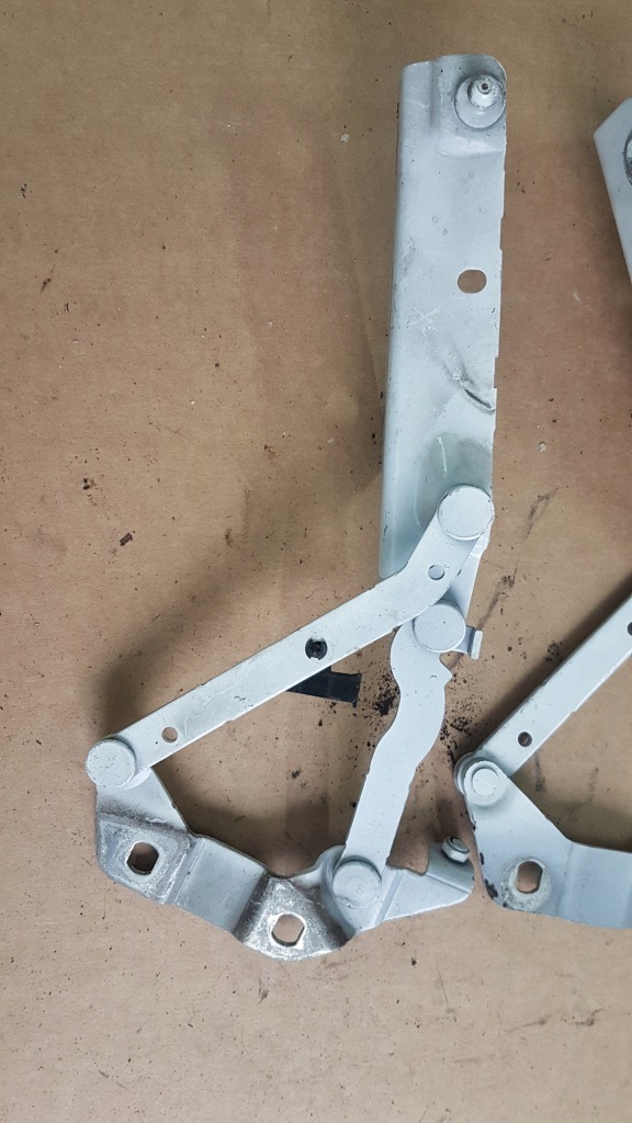 фото №2, Петли капот land rover evoque i