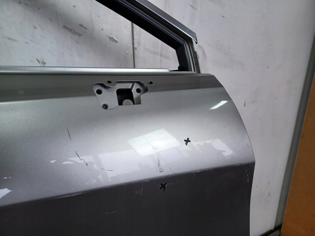 Двері ---- lexus rx iv -- 2015-2023 -- передні праве Недорого