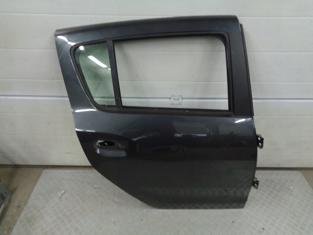 фото №1, Dacia sandero ii lift 2019 дверь правый правое задняя задние
