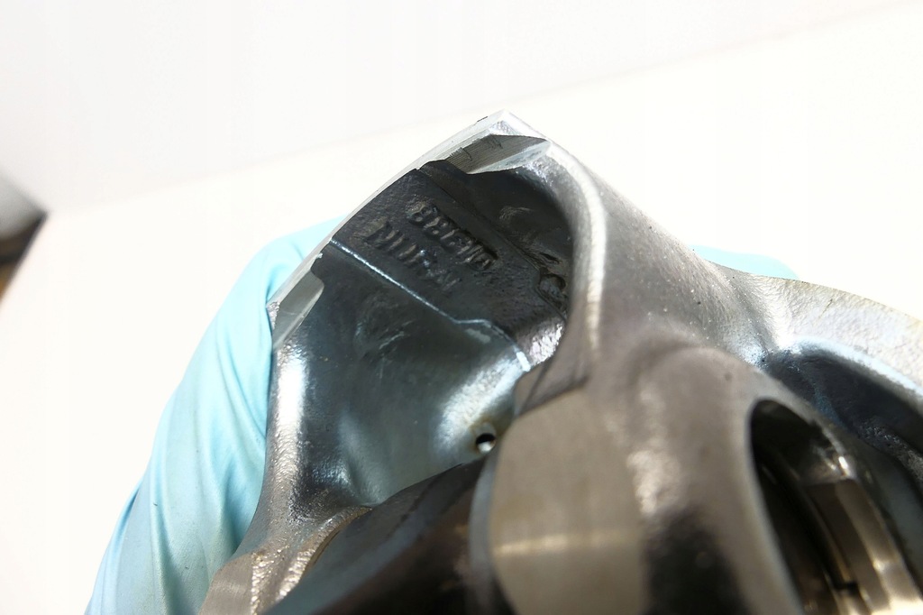 фото №8, Mercedes glk x204 w204 c280 c300 3.0 v6 272 поршень + шатун