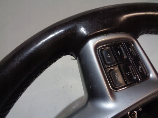 фото №11, Воздуховод lancia thema ii chrysler 300 11-14 коричневый p1vy791l9aa