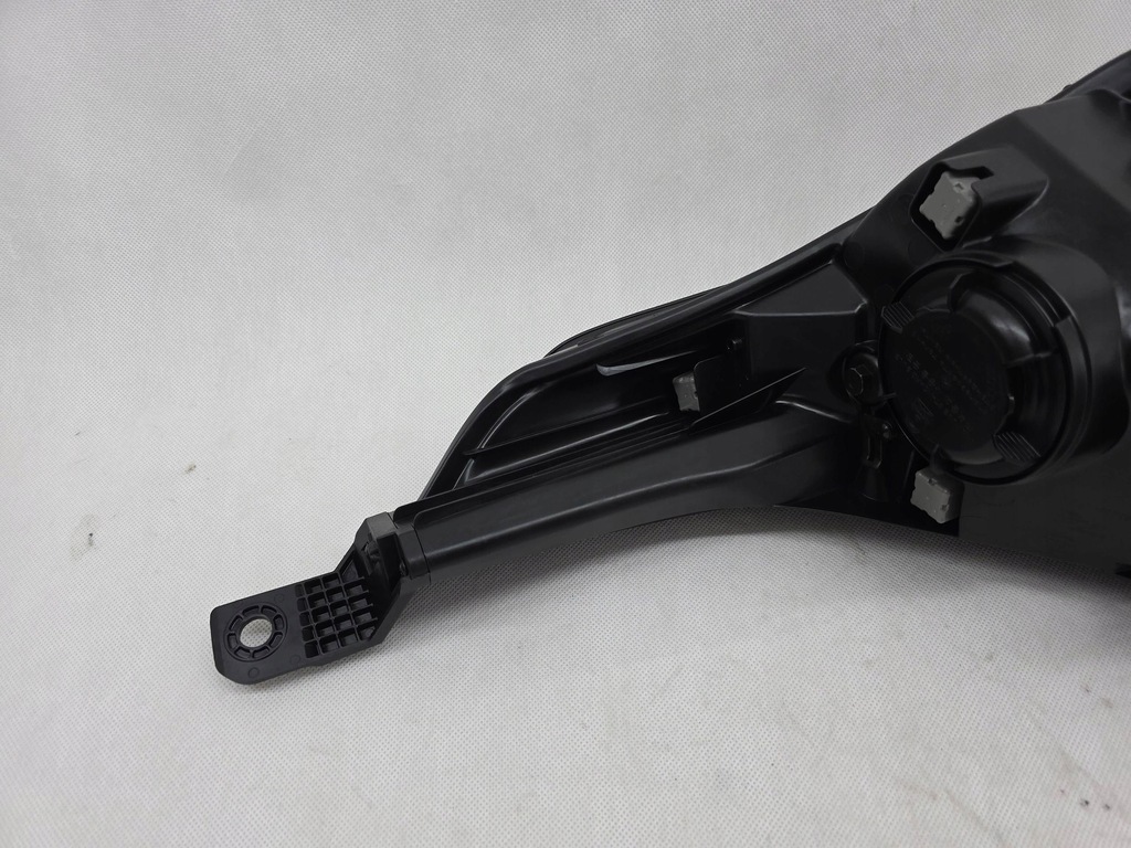 фото №11, Kia ceed iii 3 лампа перед передняя правая full led europa 92102j7100