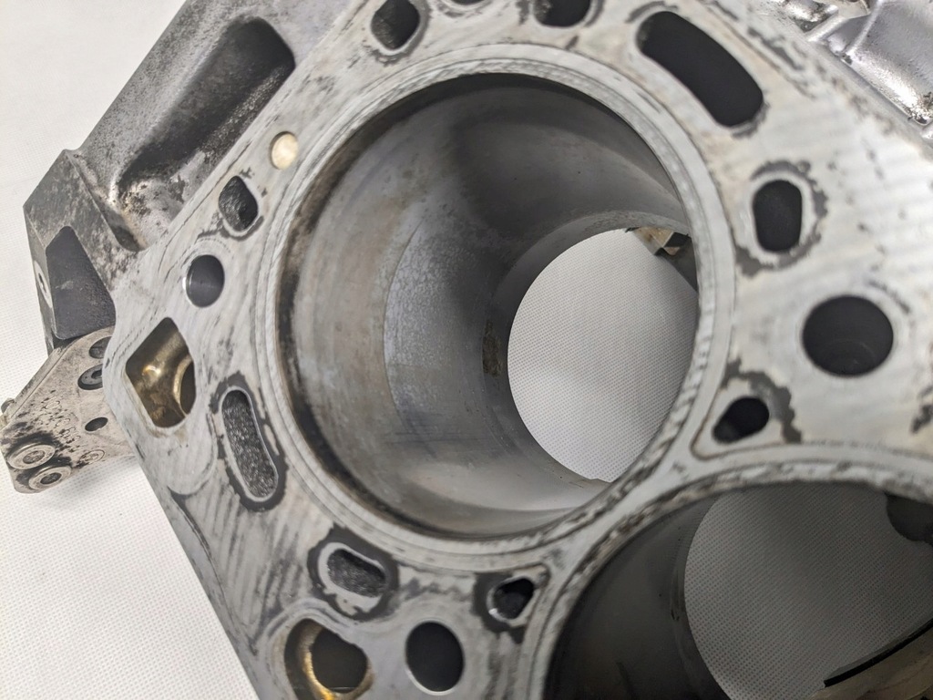 фото №11, Блок двигуна 7562288 n63b44a 4.4 v8 300kw 407km bmw f01 f02 f07 e71 x6 08-