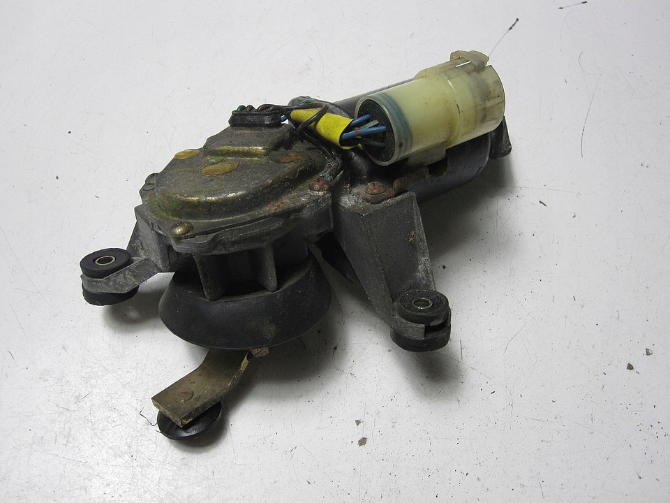 фото №9, Моторчик двірник передніх перед subaru impreza 99r