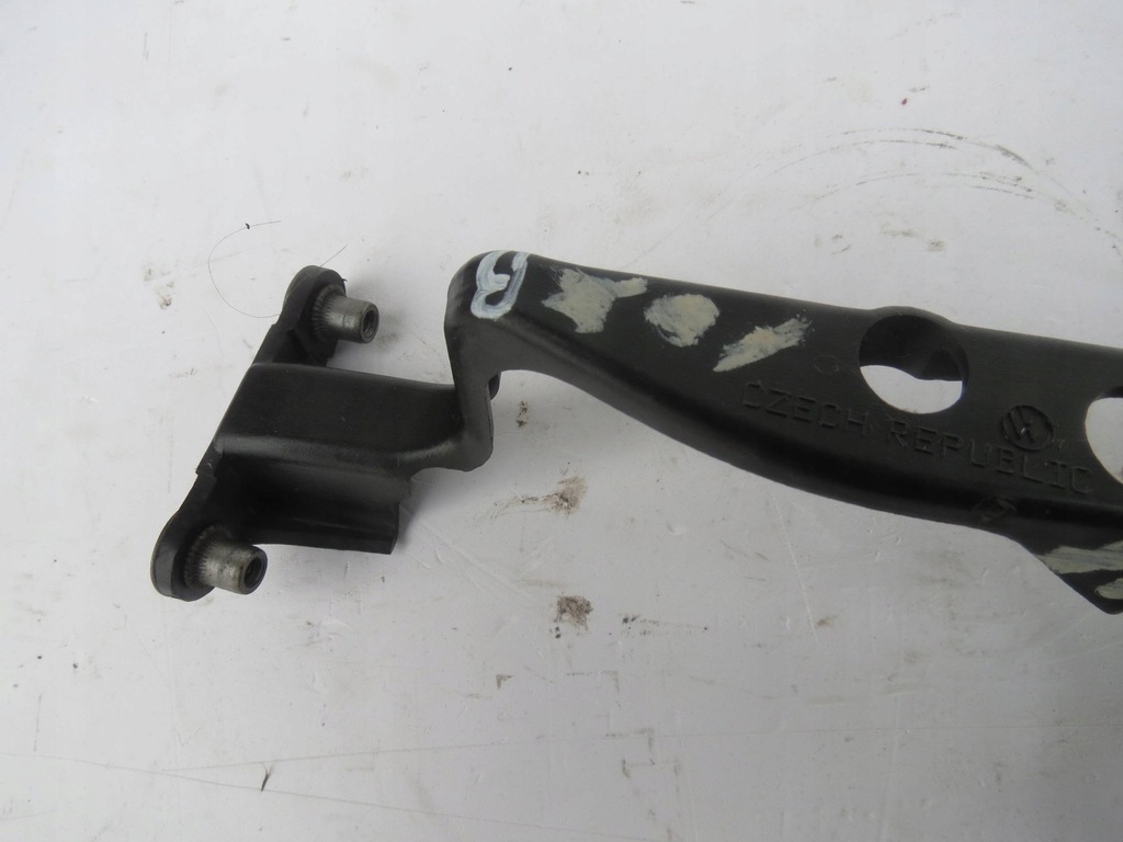 фото №7, Кронштейн кронштейн крила porsche cayenne 4.8 v8 7l0805734