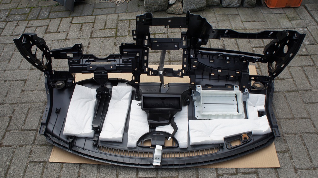 фото №8, Консоль панель приладів приладова панель приладів nissan leaf ii