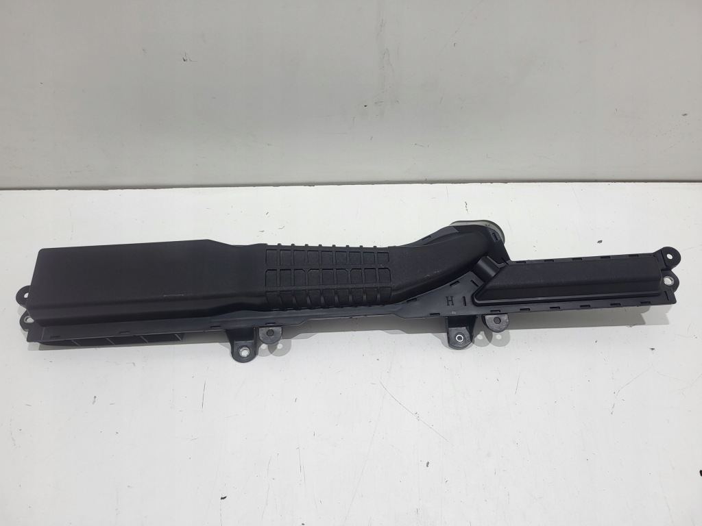 фото №1, Toyota corolla xii e21 повітрозабірник повітря резонатор 17751-f2050 оригінал!