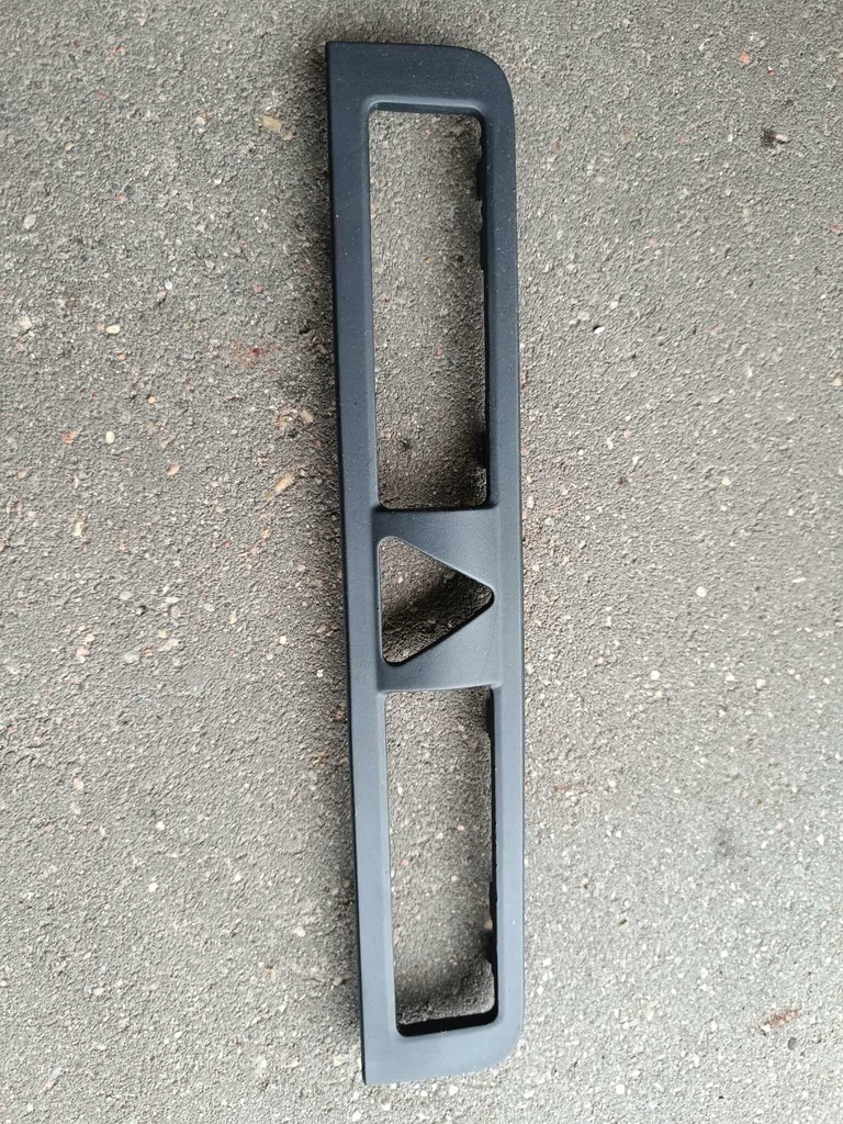 фото №1, Рамка панель корзина консолі радіо 1din audi a3 8p 8p0863321