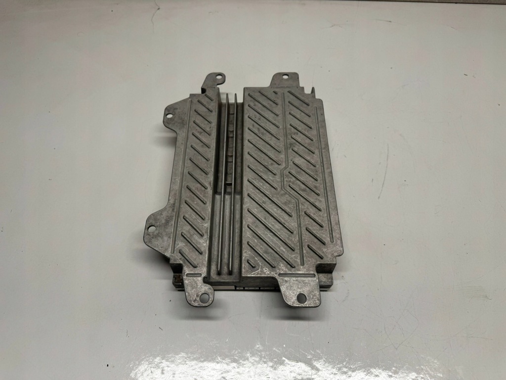 Jaguar range rover land rover усилитель аудио mid 8 jpla-19c164-ad Цена