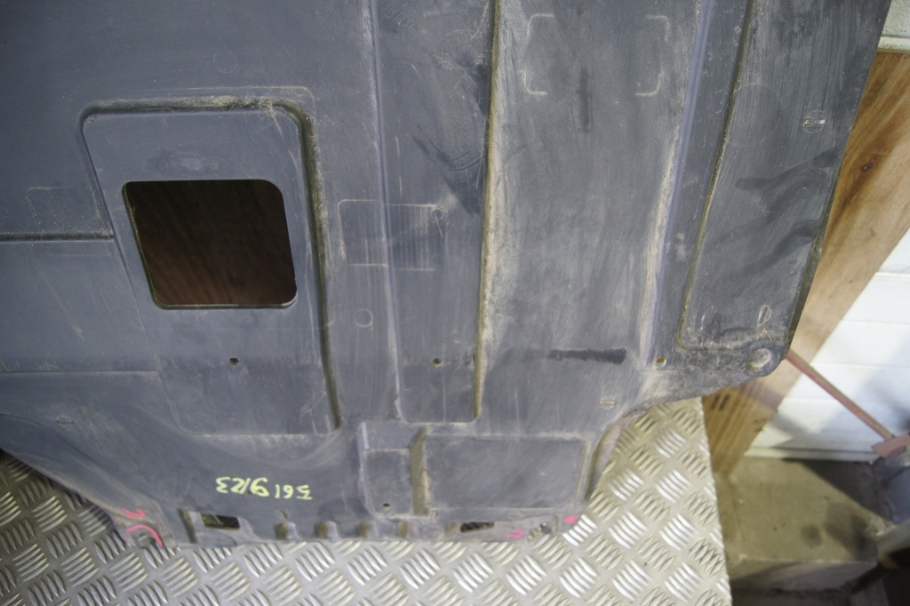 фото №12, Защита pod двигатель fiesta mk7 8a616m001a