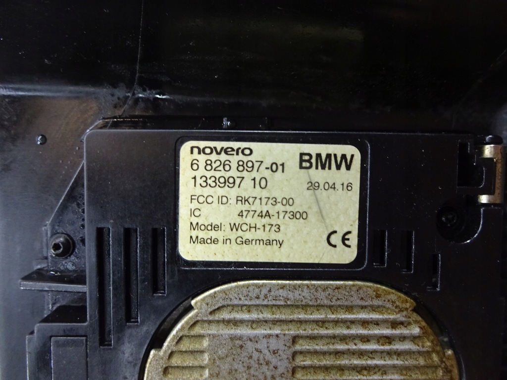 фото №6, Зарядний пристрій індукційна роз'єм aux usb bmw x4 f26