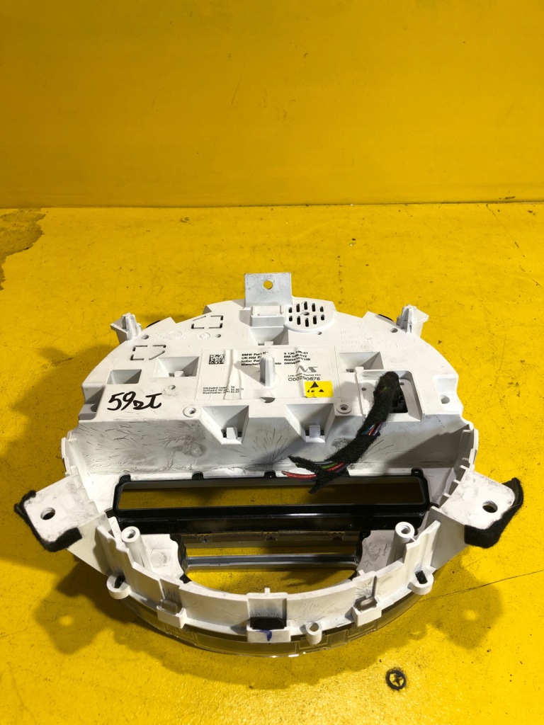 фото №3, Mini clubman r55 счетчик приборная панель c00290678
