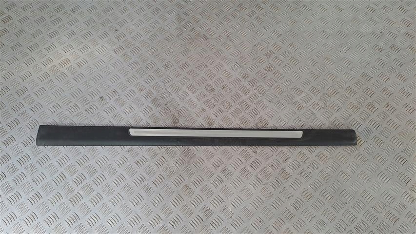 фото №1, Audi a6 c6 молдинг порог правый перед 4f0853374h