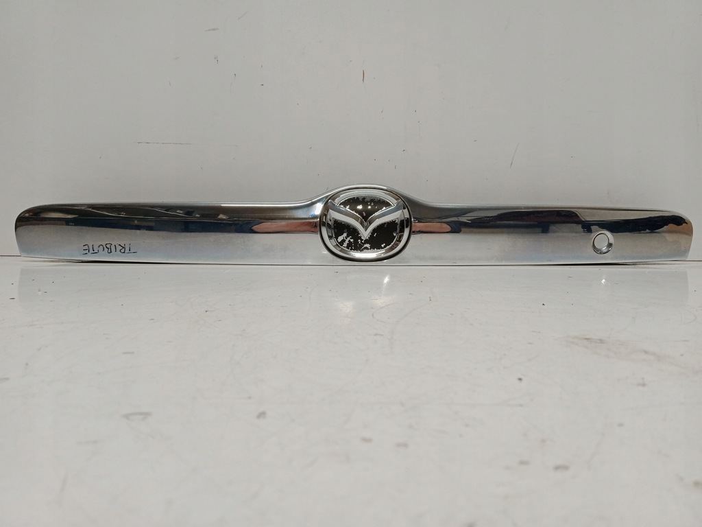 фото №9, Mazda tribute накладка молдинг хром с крышки задний