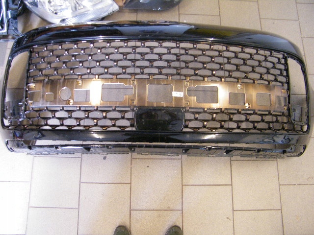 фото №1, Hyundai staria 21- бампер перед передний решётка