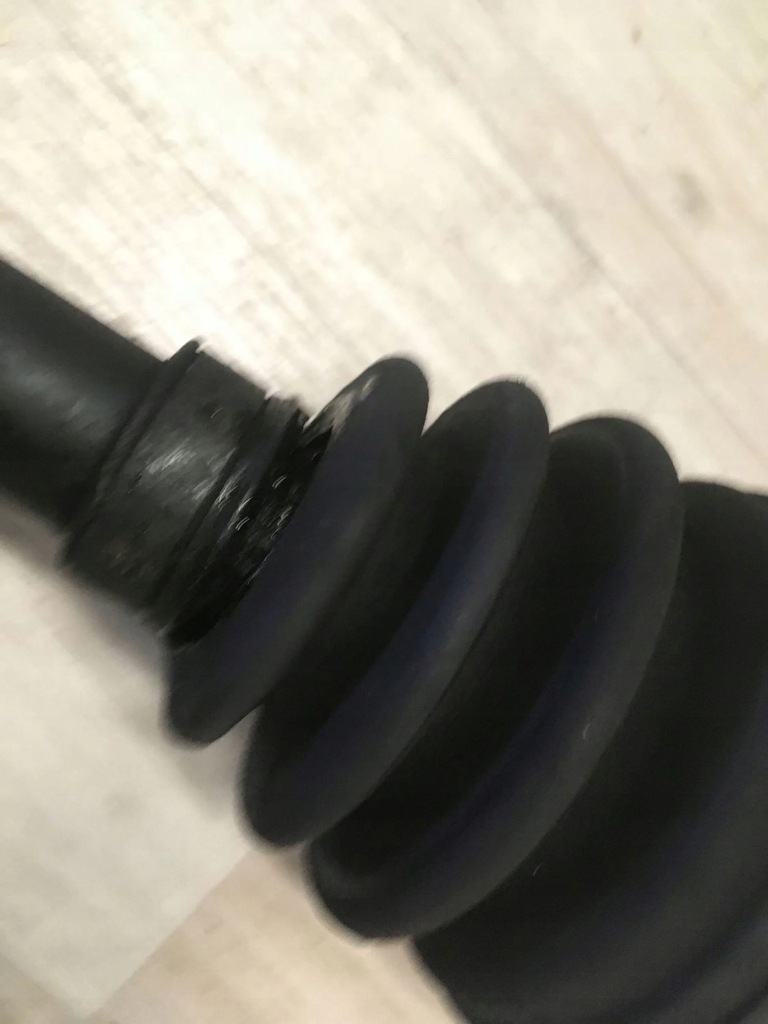 фото №6, Volvo c70 ii 2006 перед сторона права привідний вал 2,4d