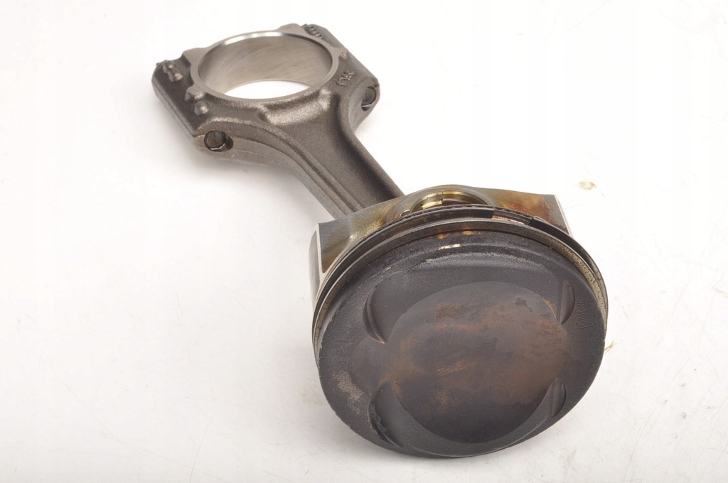 фото №5, Audi a4 b9 2.0 tfsi 16v 190km поршень з шатун