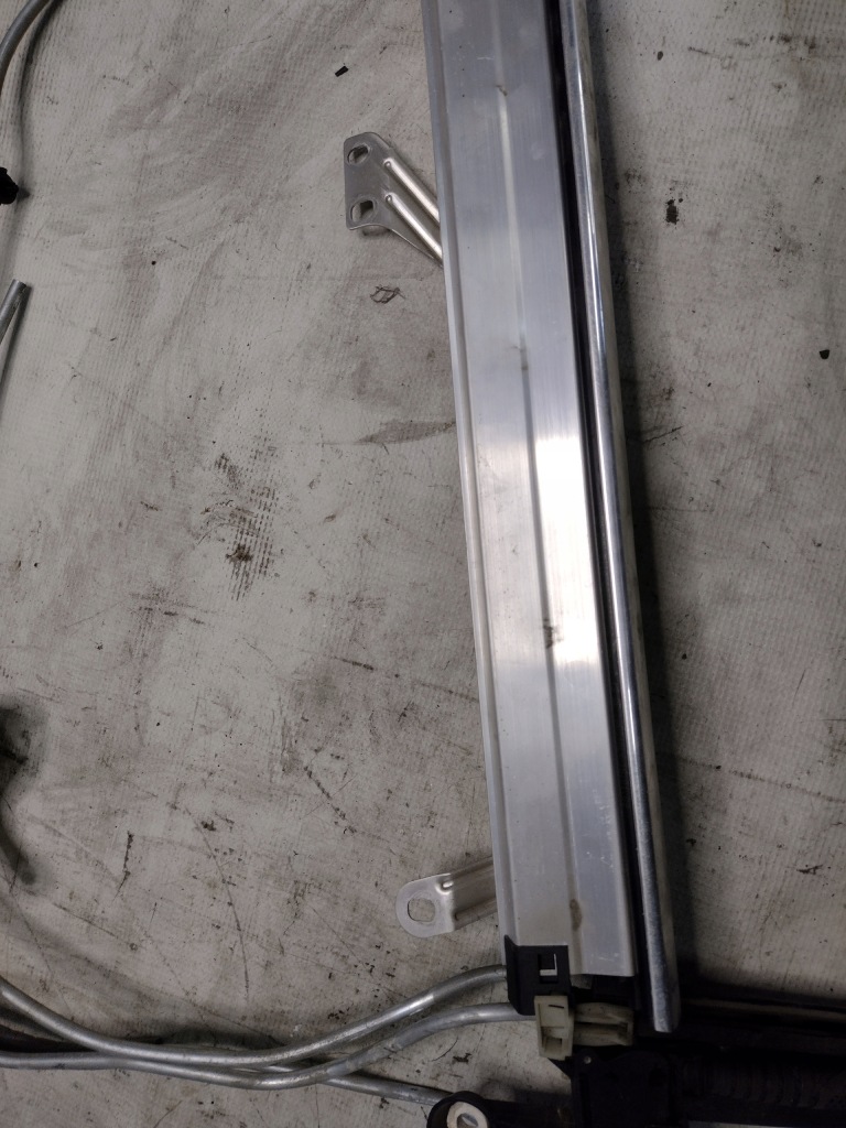 фото №15, Шторка дверь левый задняя bmw 7 e65