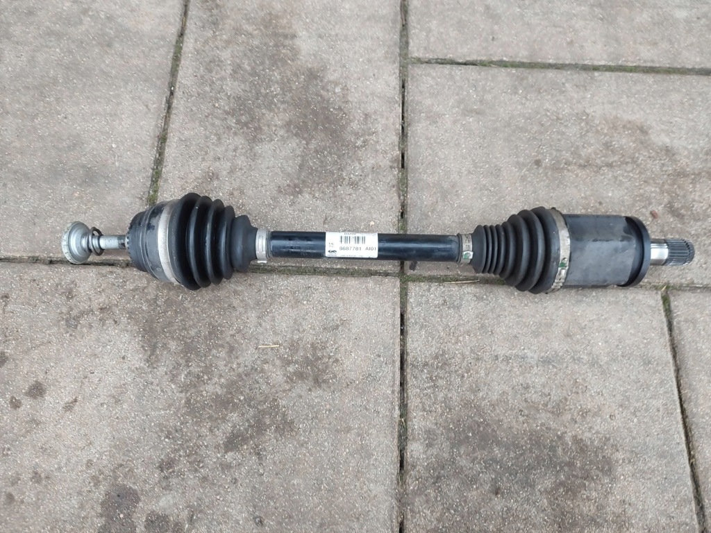 Привідний вал привідна ліва bmw x3 g01 2019 Ціна