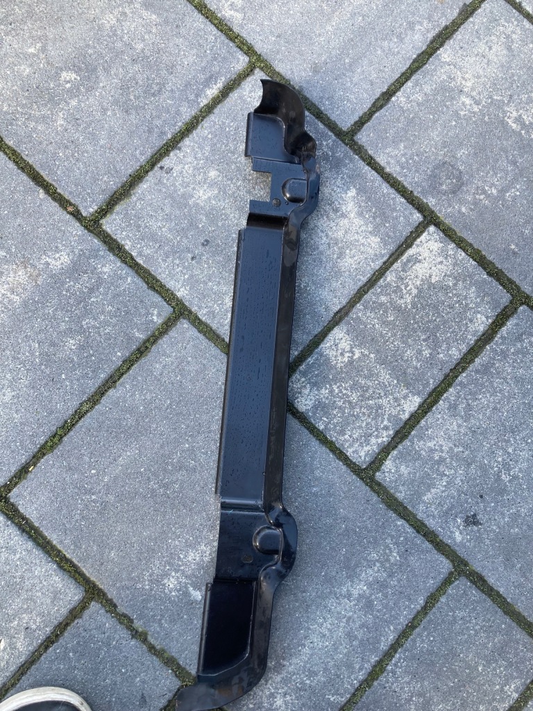 фото №1, Прокладка поперечина перед tiguan