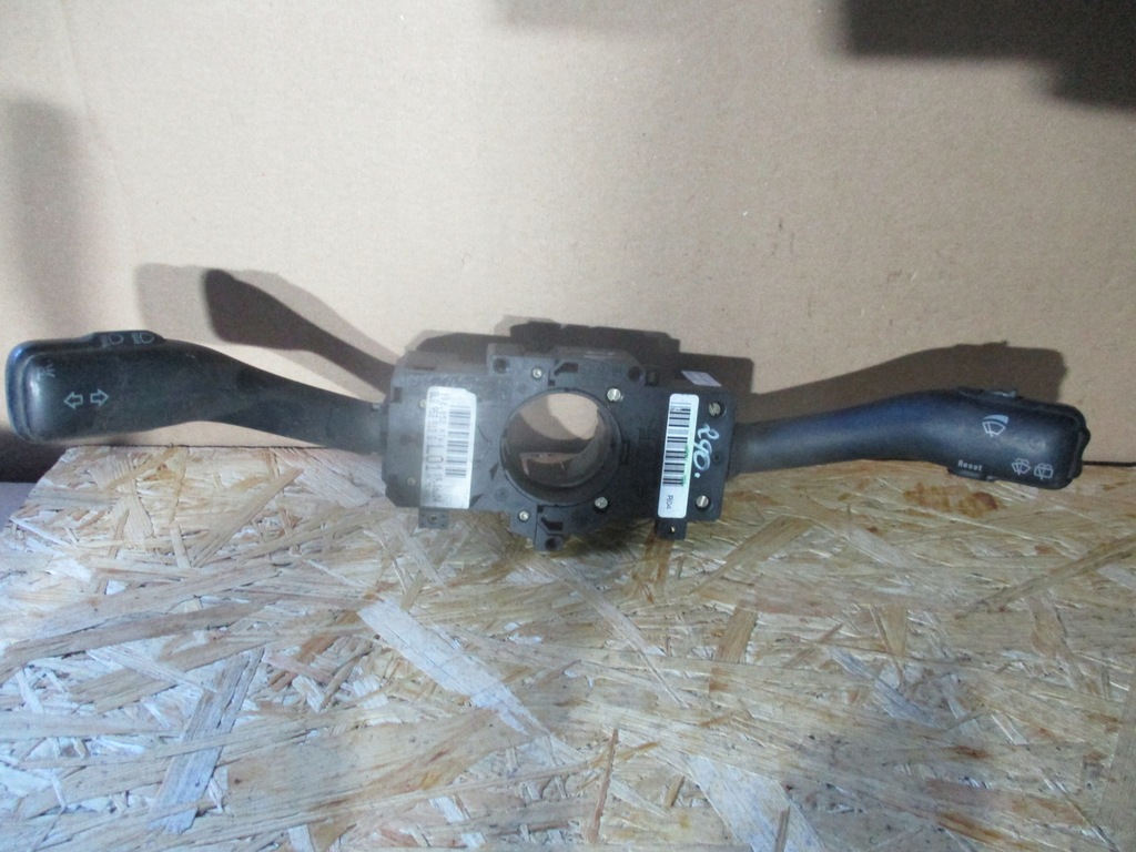 фото №16, Переключатель комбинированный vw golf iv passat b5 audi a3 8l audi tt 8l0953513g