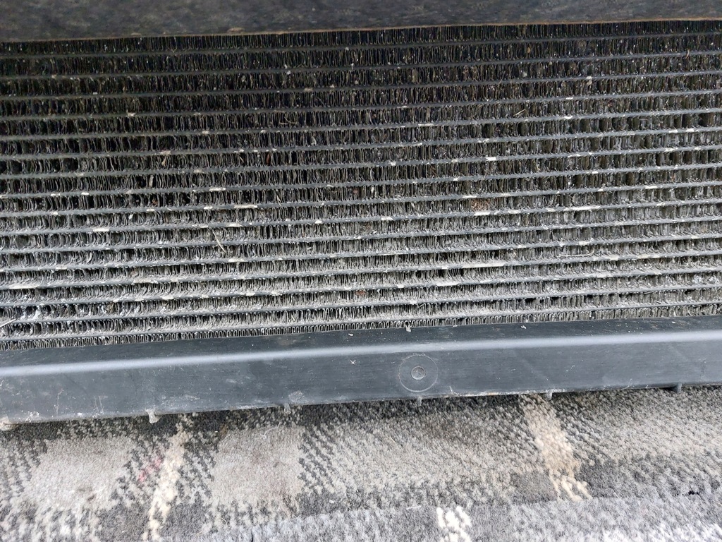 фото №8, Pas передний радиатор vw golf v kombi jetta 1.6 бензин 09r