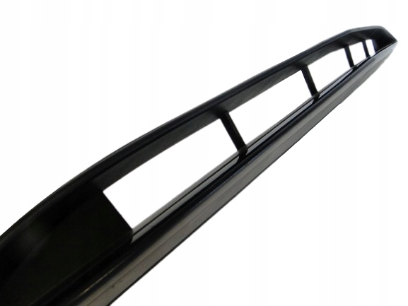 фото №1, `mercedes e klasa 213 w213 решётка средняя avant