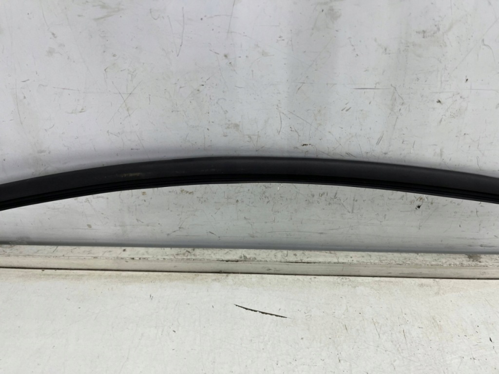 фото №13, Молдинг porsche panamera 971 16-23 накладка прокладка скло двері лівий перед