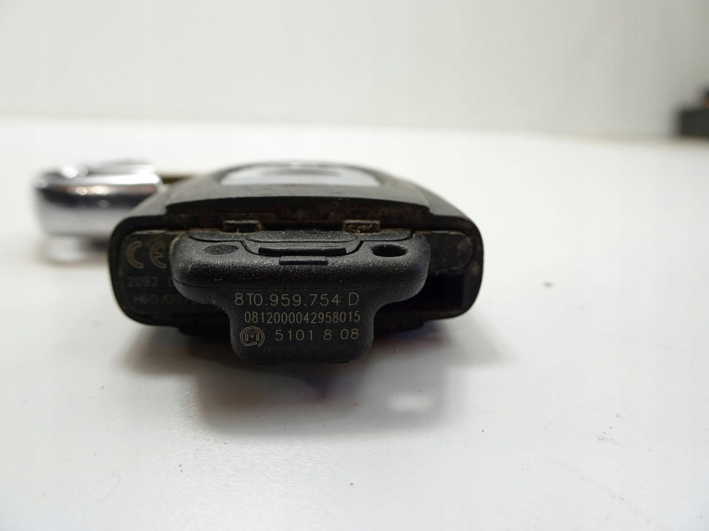 фото №5, Ключ карта зажигания audi a4 b8 lift