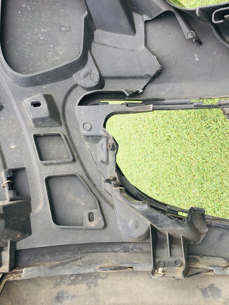 фото №14, Renault megane iii 3 lift 11-13r.zderzak передній