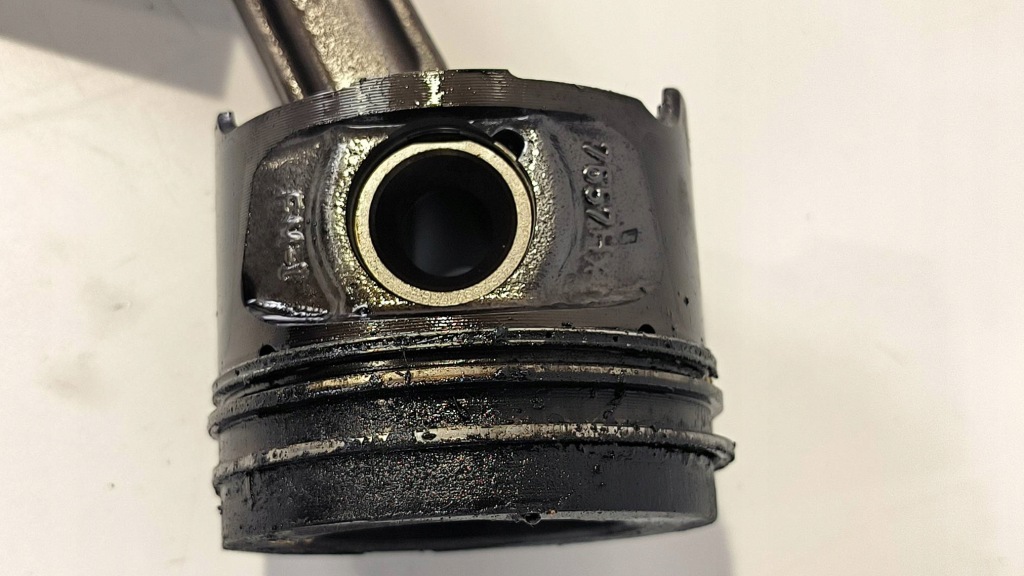 фото №2, Поршень шатун 7657h 1.5 dci renault megane iv grandtour