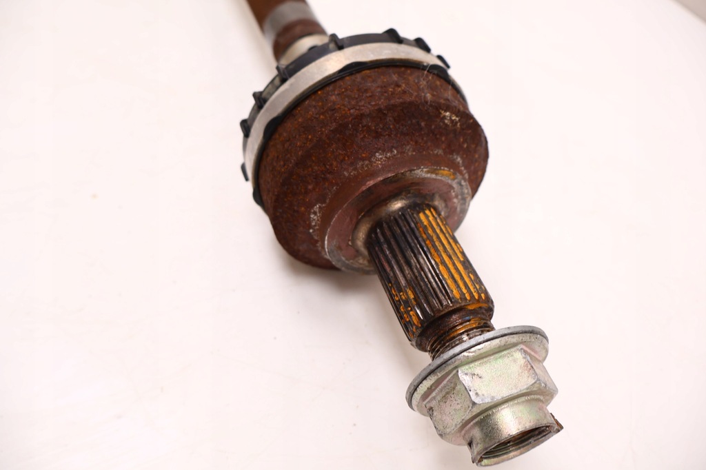 фото №7, Maserati grecale 2.0 mhev приводной вал задняя 6701569260